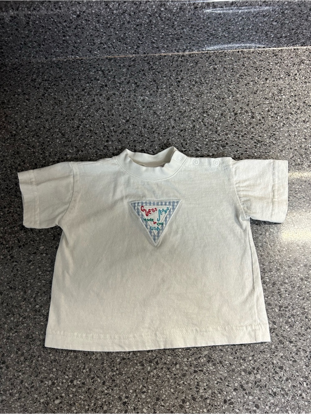 Vintage Guess White Short-Sleeve Tee with Triangle Logo Patch